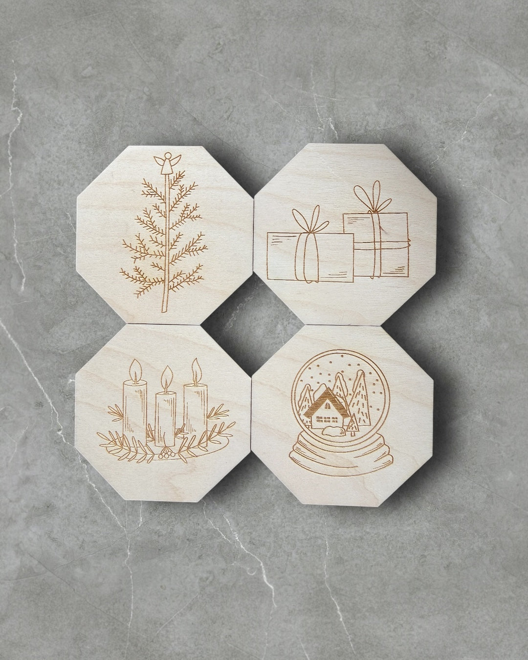 Lasergravert coaster med julemotiv i bjørkefiner - nordisk design